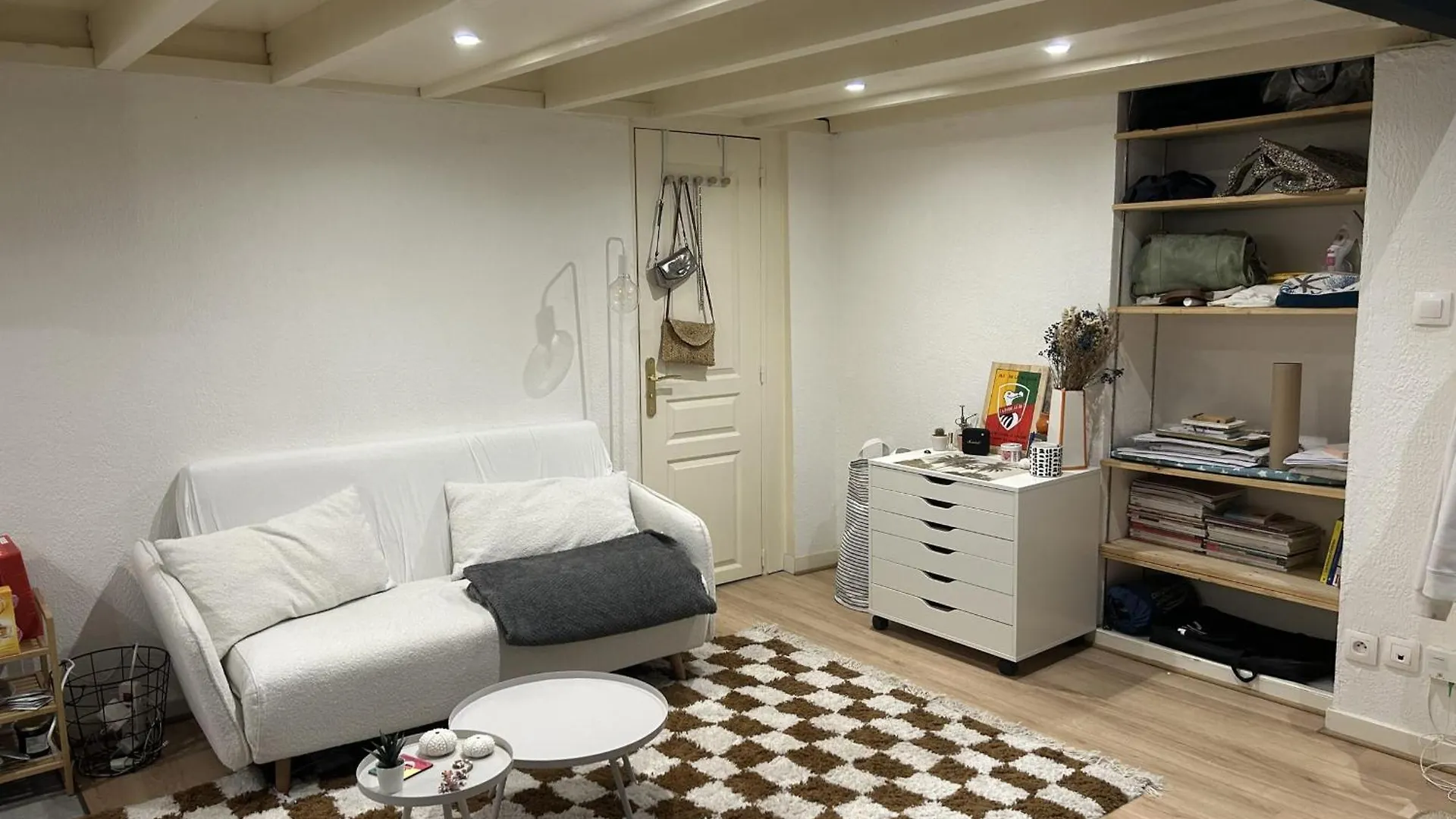 Comfortable 40 M Love Cocoon Lyon Apartment